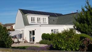 The Studio Holiday Cottage @ Pevensey Bay - Solar Panels