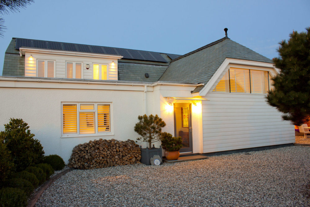 The Studio @ Pevensey Bay - The Exterior of The Studio at Dusk